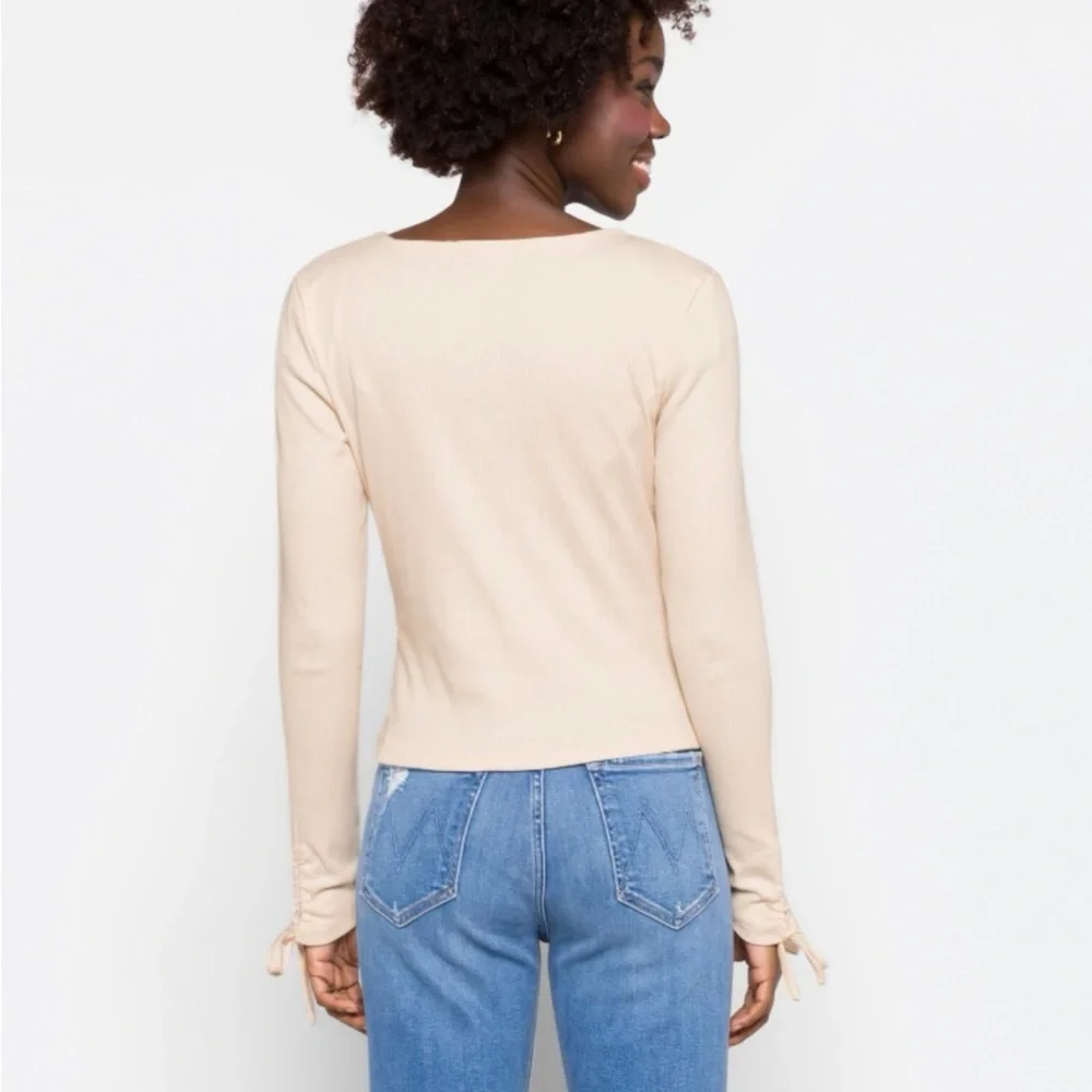 1. State Women's Soft Cream V-Neck Blouse - Picture 5 of 6